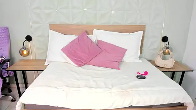 ValeryTrans  online show from 03.29.26