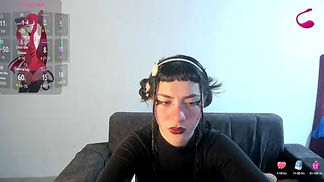 kitty  chs online show from 09.30.25