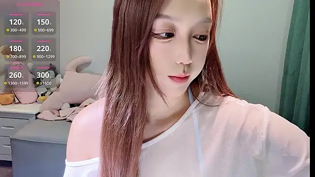 Snapshot of Luna--1 chatting on 07.07.26 Luna--1 online show from 07.07.26