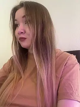 Snapshot of Amalie_Smith chatting on 05.23.26 Amalie Smith online show from 05.23.26
