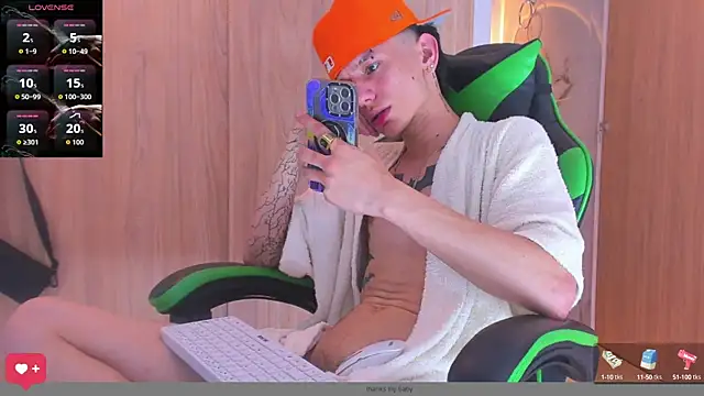 Skinny batman online show from 10.03.25