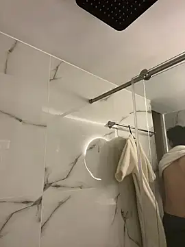 Skinny batman online show from 03.02.26