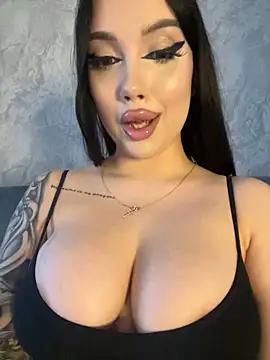 kiss Lissa online show from 02.01.26