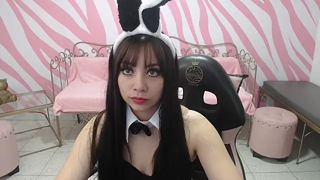 Snapshot of saabrina_ chatting on 09.26.25 saabrina online show from 09.26.25