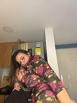 liz and thiago online show from 10.11.25