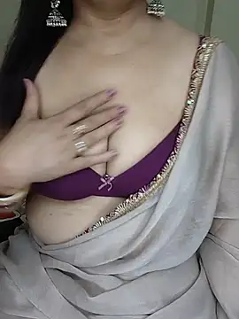 Snapshot of Sakshi-11 chatting on 05.27.26 Sakshi-11 online show from 05.27.26