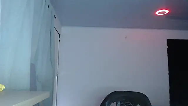 LittleCheerry69 online show from 11.15.25