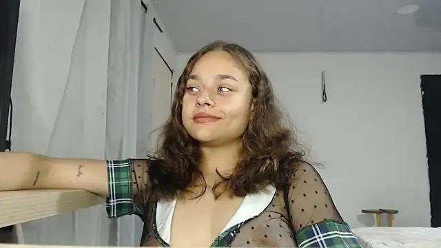 LittleCheerry69 online show from 04.23.26