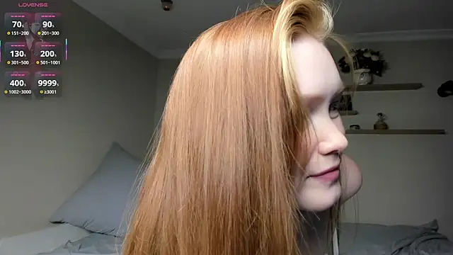 Red FoxGirl online show from 04.03.26