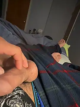 juanjR11 online show from 11.15.25