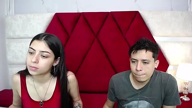 Snapshot of jakeyariana chatting on 10.10.25 jakeyariana online show from 10.10.25