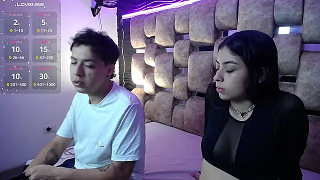 Snapshot of jakeyariana chatting on 11.26.25 jakeyariana online show from 11.26.25