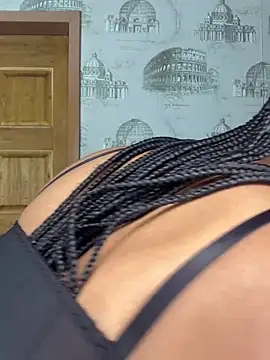 Bellabootie online show from 05.10.26