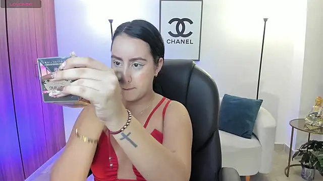 Natasha Kiim  online show from 03.06.26