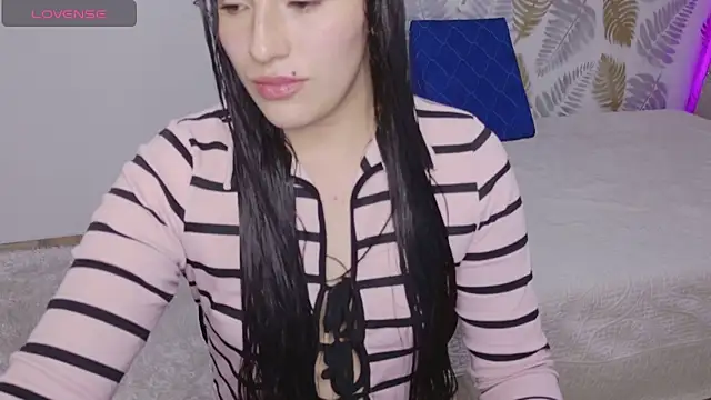 Snapshot of CattleyaAngel chatting on 02.01.26 CattleyaAngel online show from 02.01.26