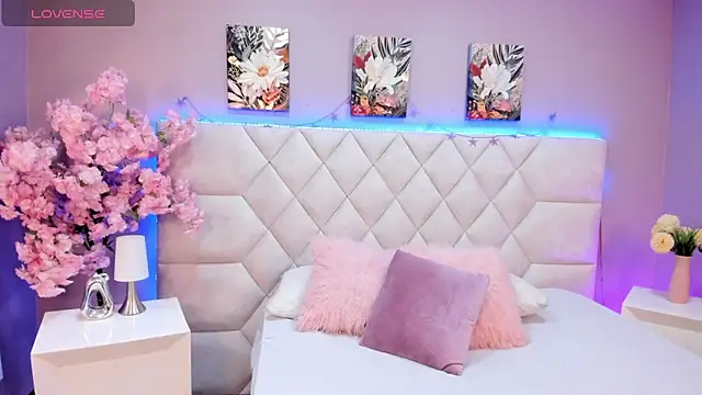 Snapshot of Charlotte_hall_ chatting on 03.03.26 Charlotte hall online show from 03.03.26