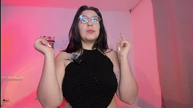 Snapshot of tellmemaddie chatting on 02.20.26 tellmemaddie online show from 02.20.26