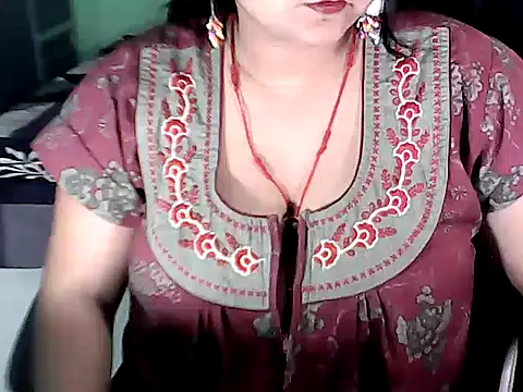 Snapshot of BABITA_KUMARII chatting on 10.12.25 BABITA KUMARII online show from 10.12.25