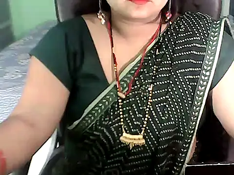 Snapshot of BABITA_KUMARII chatting on 10.24.25 BABITA KUMARII online show from 10.24.25