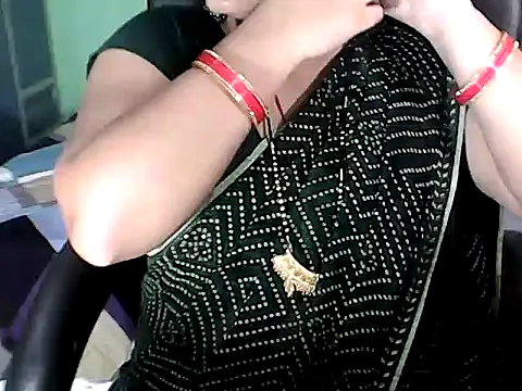 Snapshot of BABITA_KUMARII chatting on 10.31.25 BABITA KUMARII online show from 10.31.25