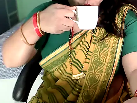 Snapshot of BABITA_KUMARII chatting on 11.05.25 BABITA KUMARII online show from 11.05.25