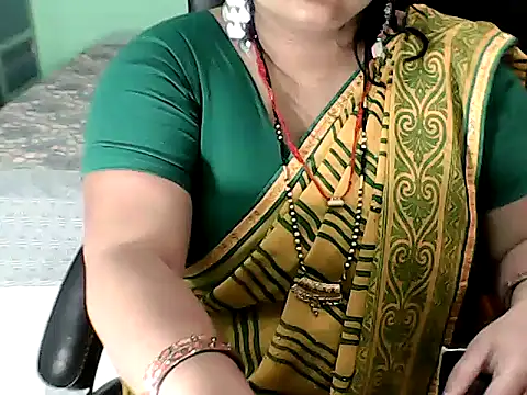 Snapshot of BABITA_KUMARII chatting on 11.30.25 BABITA KUMARII online show from 11.30.25