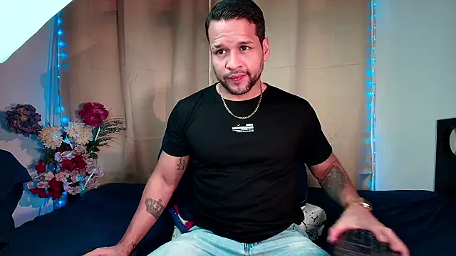 LucasGaeel online show from 02.01.26