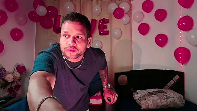 LucasGaeel online show from 02.14.26