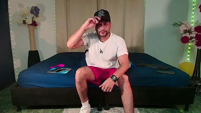 LucasGaeel online show from 04.10.26