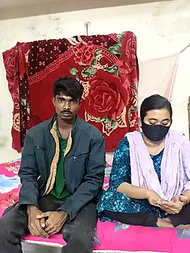 Snapshot of Love_Queen11 chatting on 02.13.26 Love Queen11 online show from 02.13.26