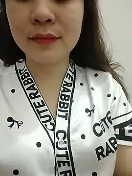 Girl Shy2000 online show from 04.05.26