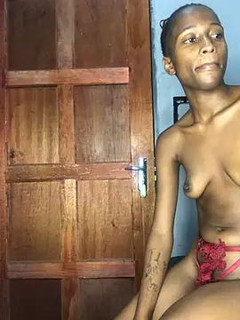 Snapshot of Caramel102004 chatting on 02.26.26 Caramel102004 online show from 02.26.26