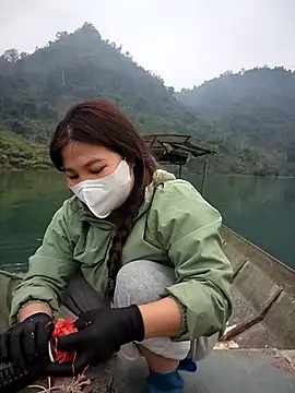 Meoweo 23 online show from 12.16.25