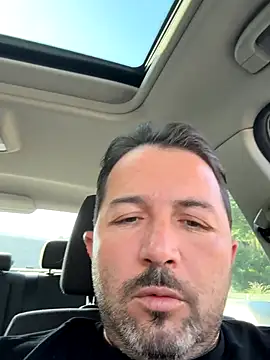 Snapshot of carpediemhkn chatting on 09.28.25 carpediemhkn online show from 09.28.25