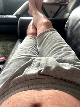 Snapshot of carpediemhkn chatting on 09.30.25 carpediemhkn online show from 09.30.25