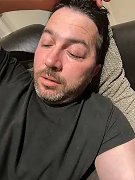 Snapshot of carpediemhkn chatting on 11.27.25 carpediemhkn online show from 11.27.25