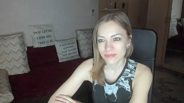 Tiffany Bates online show from 03.13.26