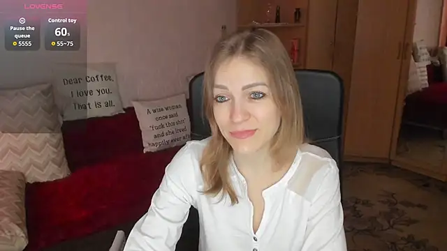 Tiffany Bates online show from 04.18.26