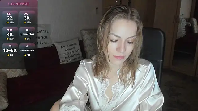 Snapshot of Tiffany_Bates chatting on 05.11.26 Tiffany Bates online show from 05.11.26