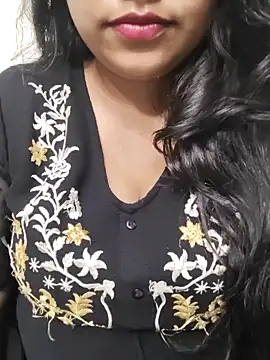 Snapshot of Miss_Rose__ chatting on 09.29.25 Miss Rose online show from 09.29.25