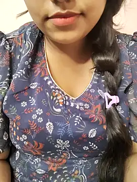 Snapshot of Miss_Rose__ chatting on 10.17.25 Miss Rose online show from 10.17.25