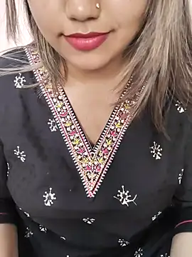 Snapshot of Miss_Rose__ chatting on 11.02.25 Miss Rose online show from 11.02.25