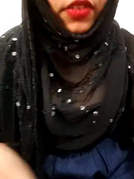 Snapshot of Miss_Rose__ chatting on 11.19.25 Miss Rose online show from 11.19.25