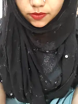 Snapshot of Miss_Rose__ chatting on 11.19.25 Miss Rose online show from 11.19.25