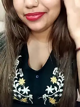 Snapshot of Miss_Rose__ chatting on 11.22.25 Miss Rose online show from 11.22.25