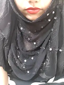 Snapshot of Miss_Rose__ chatting on 11.25.25 Miss Rose online show from 11.25.25