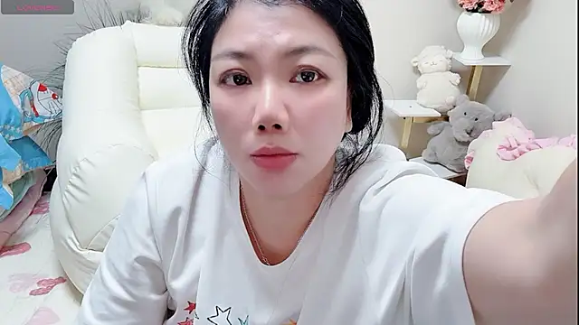 Huanhuan- online show from 06.03.26