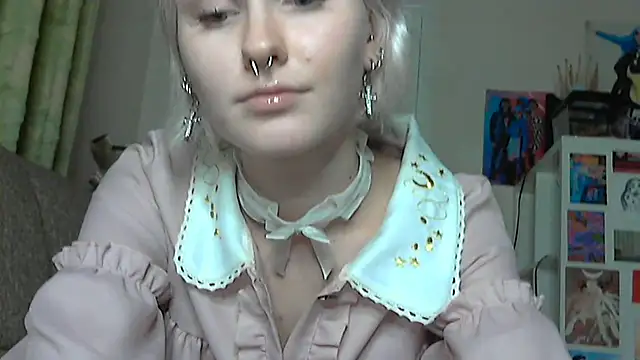 Paradoxy  online show from 12.04.25