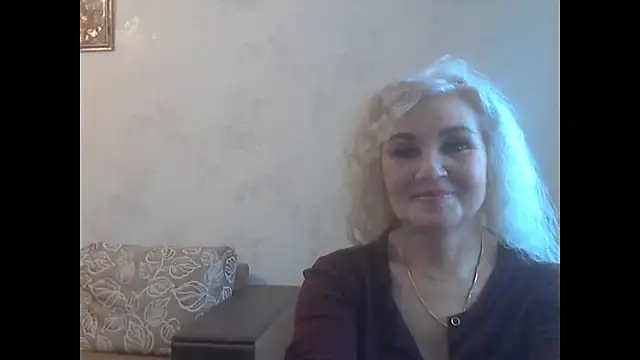 Snapshot of LadySexyBlond chatting on 05.11.26 LadySexyBlond online show from 05.11.26
