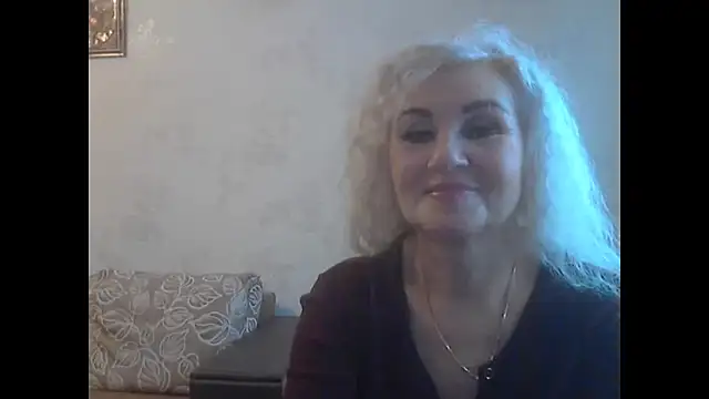 Snapshot of LadySexyBlond chatting on 05.11.26 LadySexyBlond online show from 05.11.26